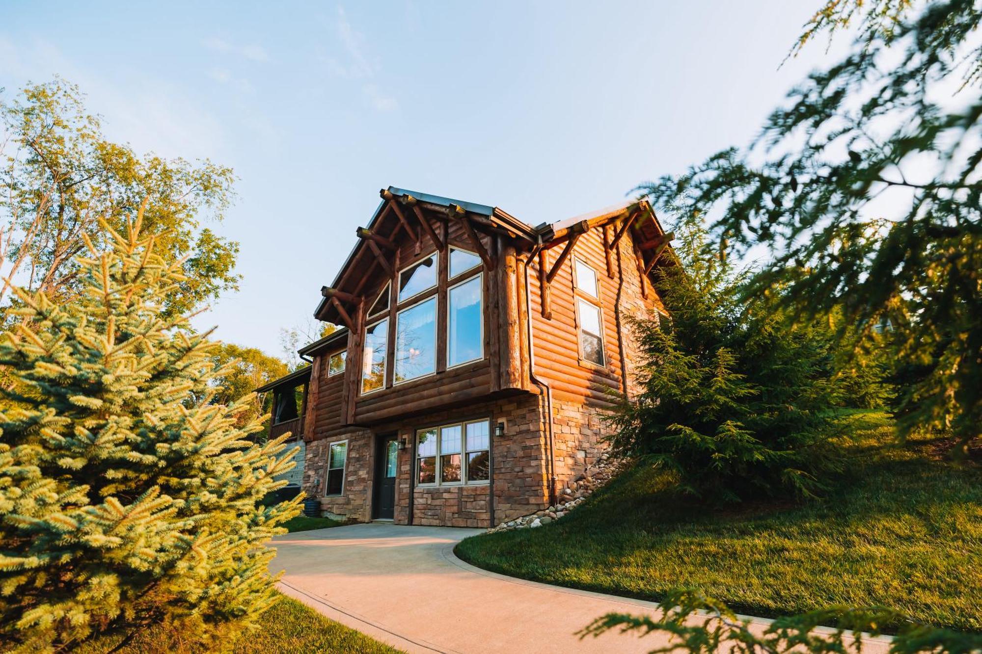 Water Lily Cabin By Amish Country Lodging Берлин Екстериор снимка